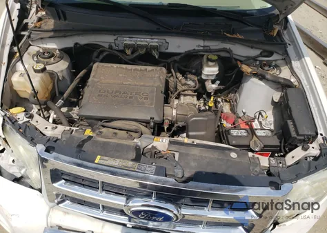 2011 Ford Escape Limited from USA, damaged, VIN 1FMCU0EG3BKC70253